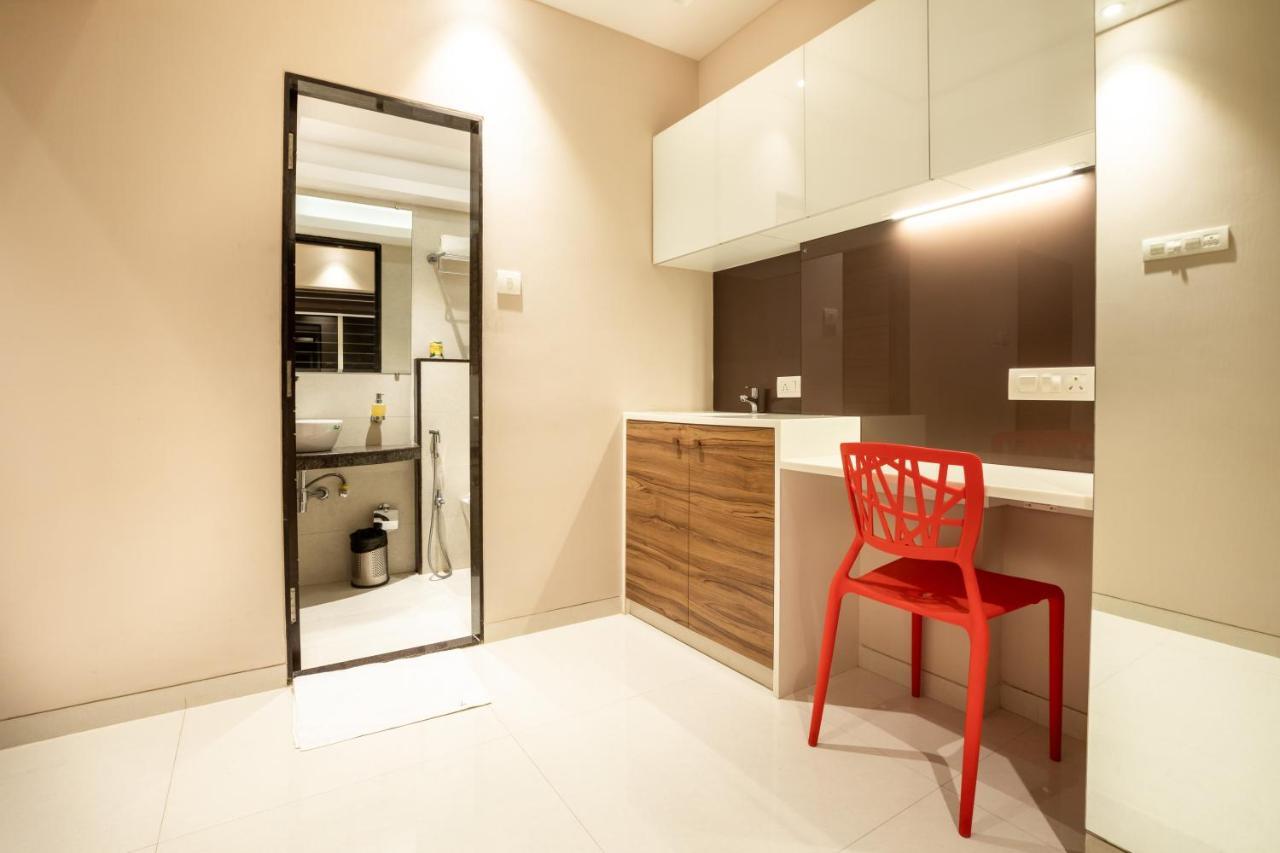 Hotel Pacific Residency - Andheri Мумбаи Экстерьер фото